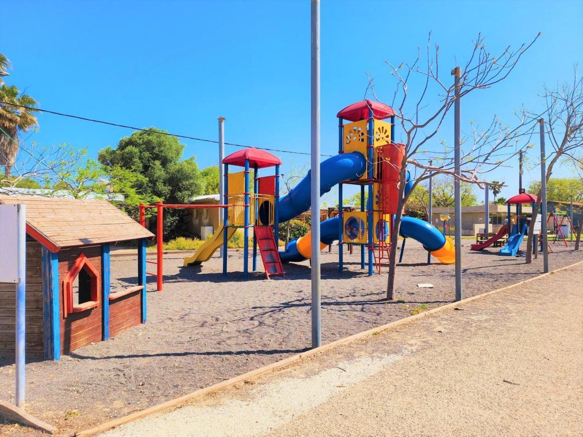 Nachsholim Kibbutz Country Lodging نخولين المظهر الخارجي الصورة